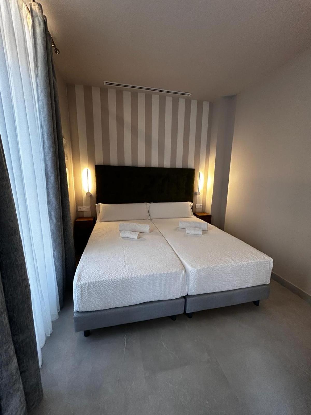 Valencia Apartamentos Goya Dış mekan fotoğraf